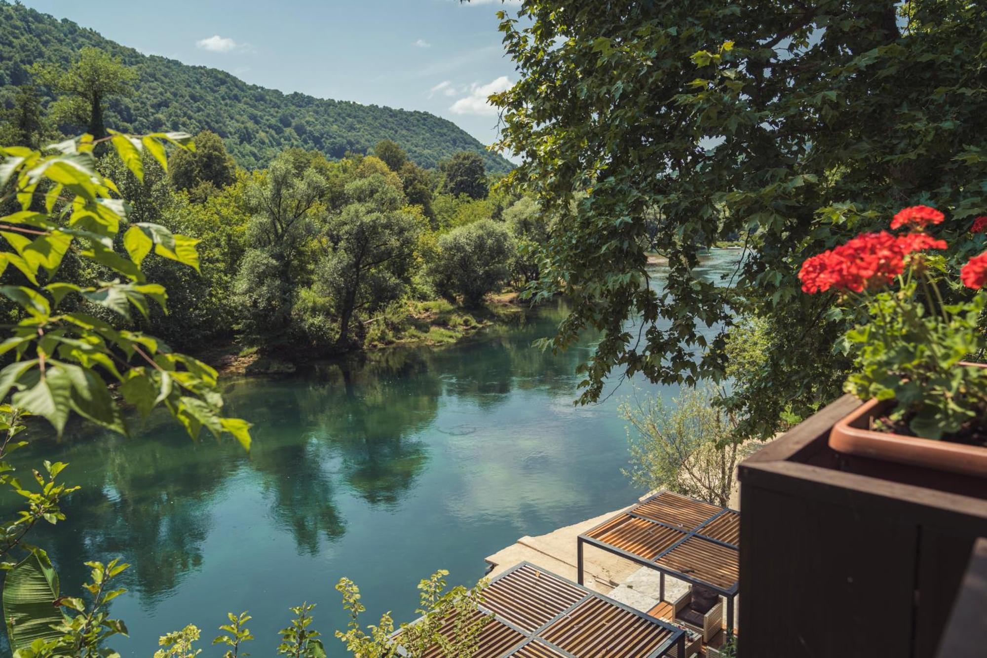 Hotel Tazz - River Front Oasis Collection Біхач Екстер'єр фото