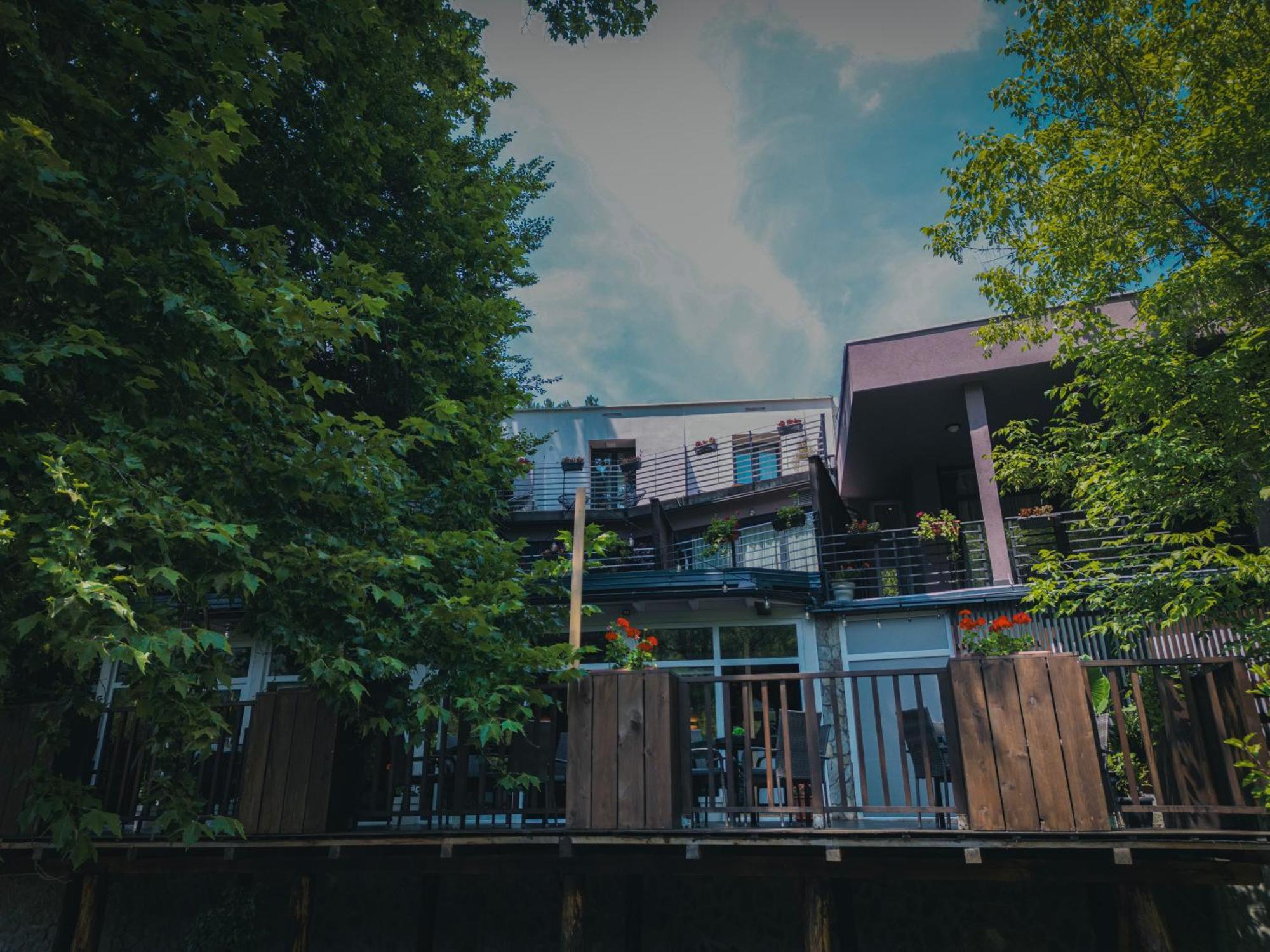 Hotel Tazz - River Front Oasis Collection Біхач Екстер'єр фото