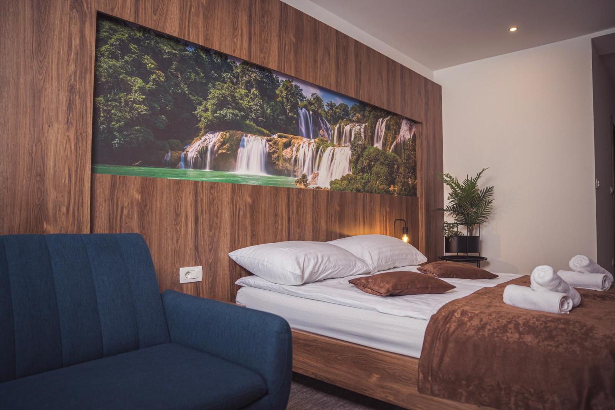 Hotel Tazz - River Front Oasis Collection Біхач Екстер'єр фото